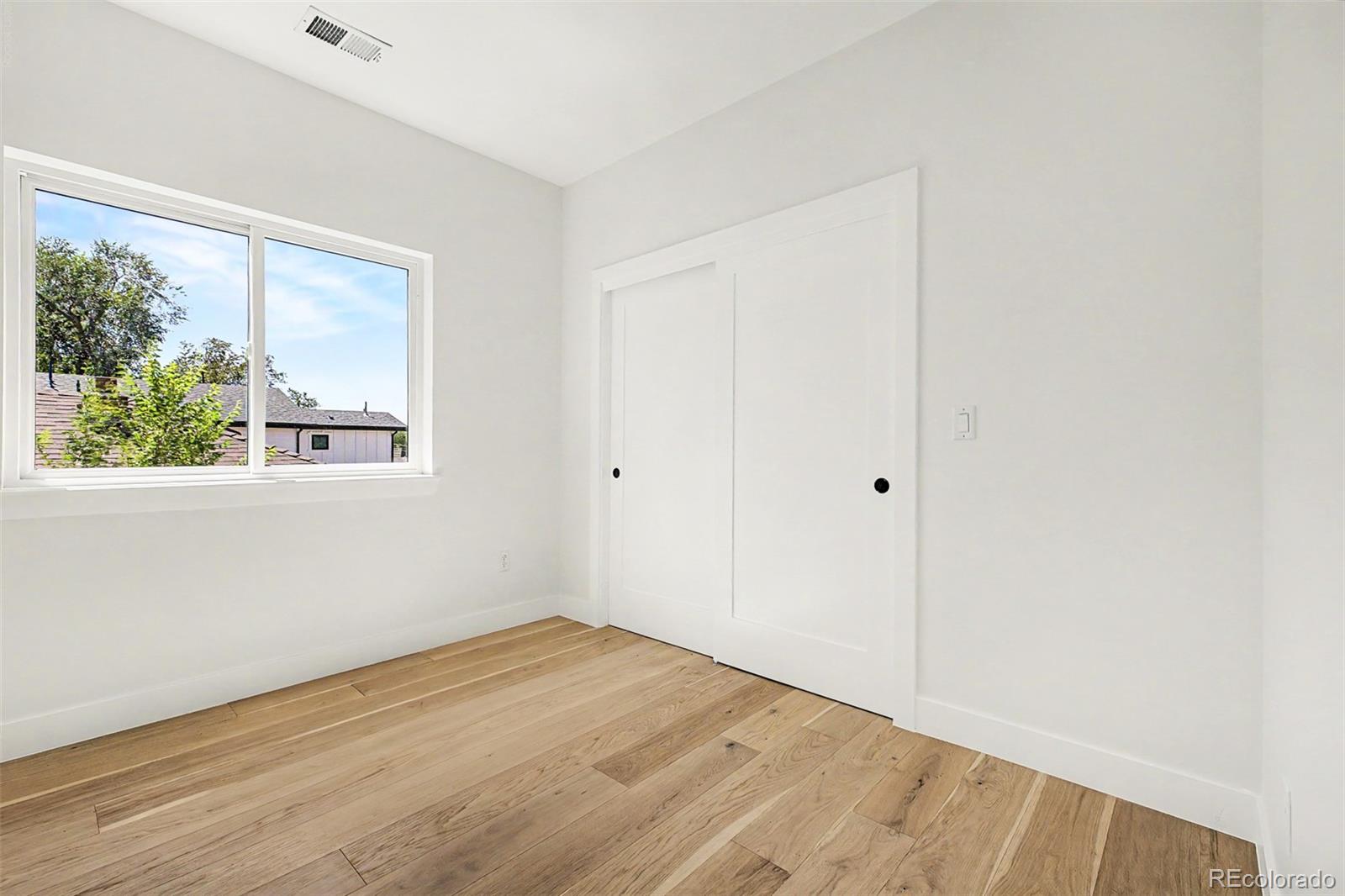 MLS Image #34 for 2029  gray street,denver, Colorado