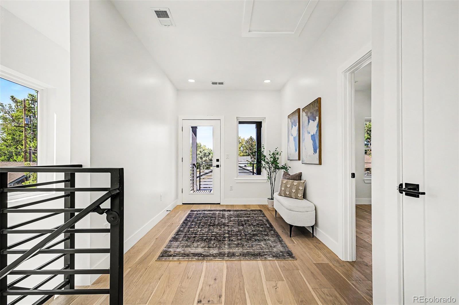 MLS Image #41 for 2029  gray street,denver, Colorado