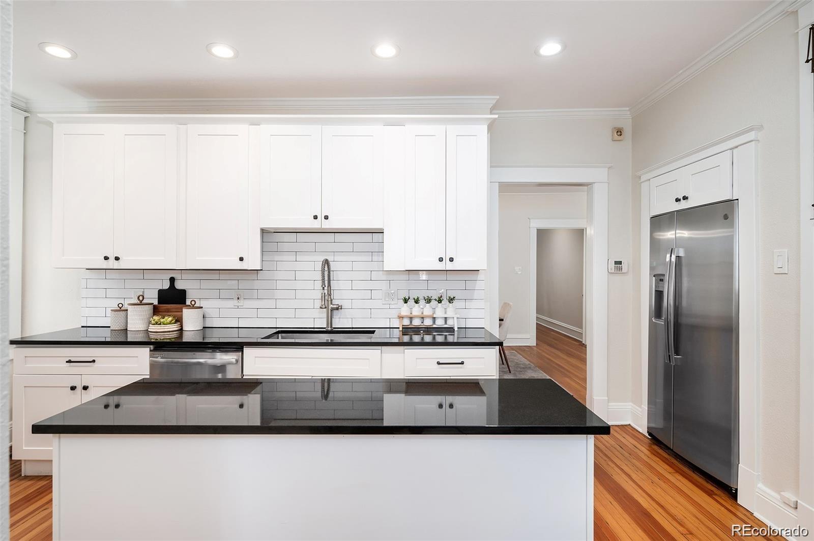 MLS Image #21 for 1550 n ogden street,denver, Colorado