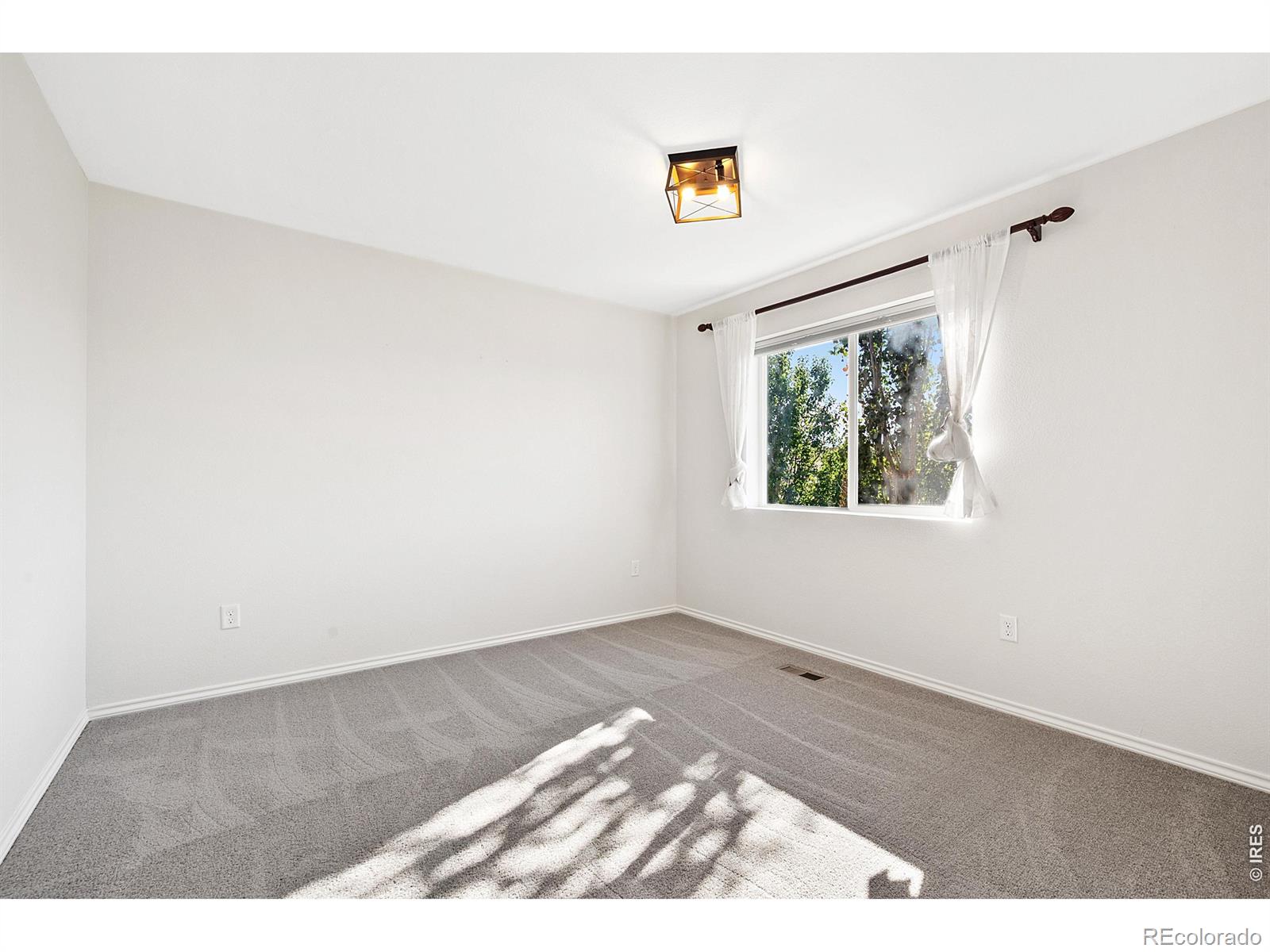 MLS Image #12 for 371  toronto street,fort collins, Colorado