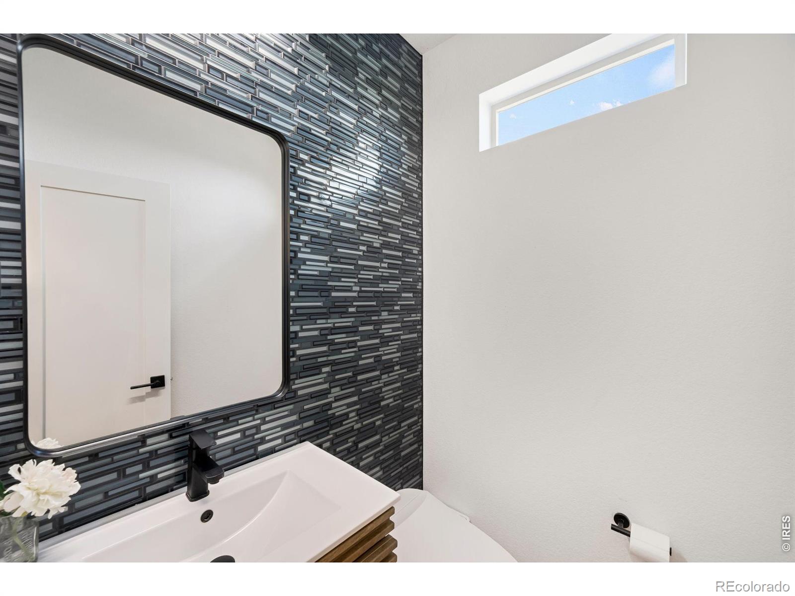 MLS Image #14 for 16103 e 111th drive,commerce city, Colorado