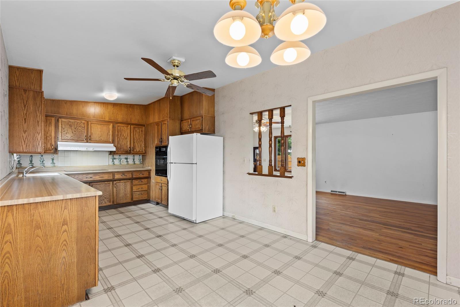 MLS Image #14 for 6728 s birch way,centennial, Colorado