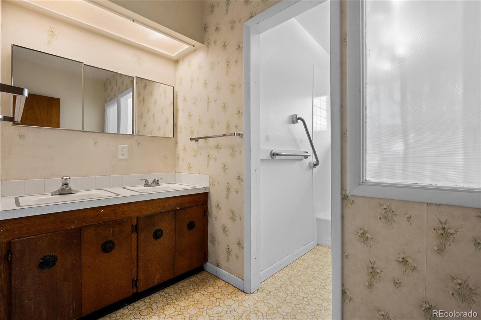 MLS Image #28 for 6728 s birch way,centennial, Colorado