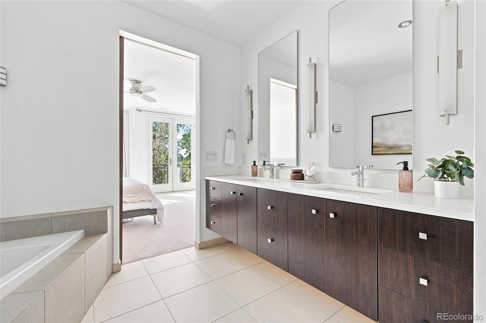MLS Image #16 for 2202 n emerson street,denver, Colorado