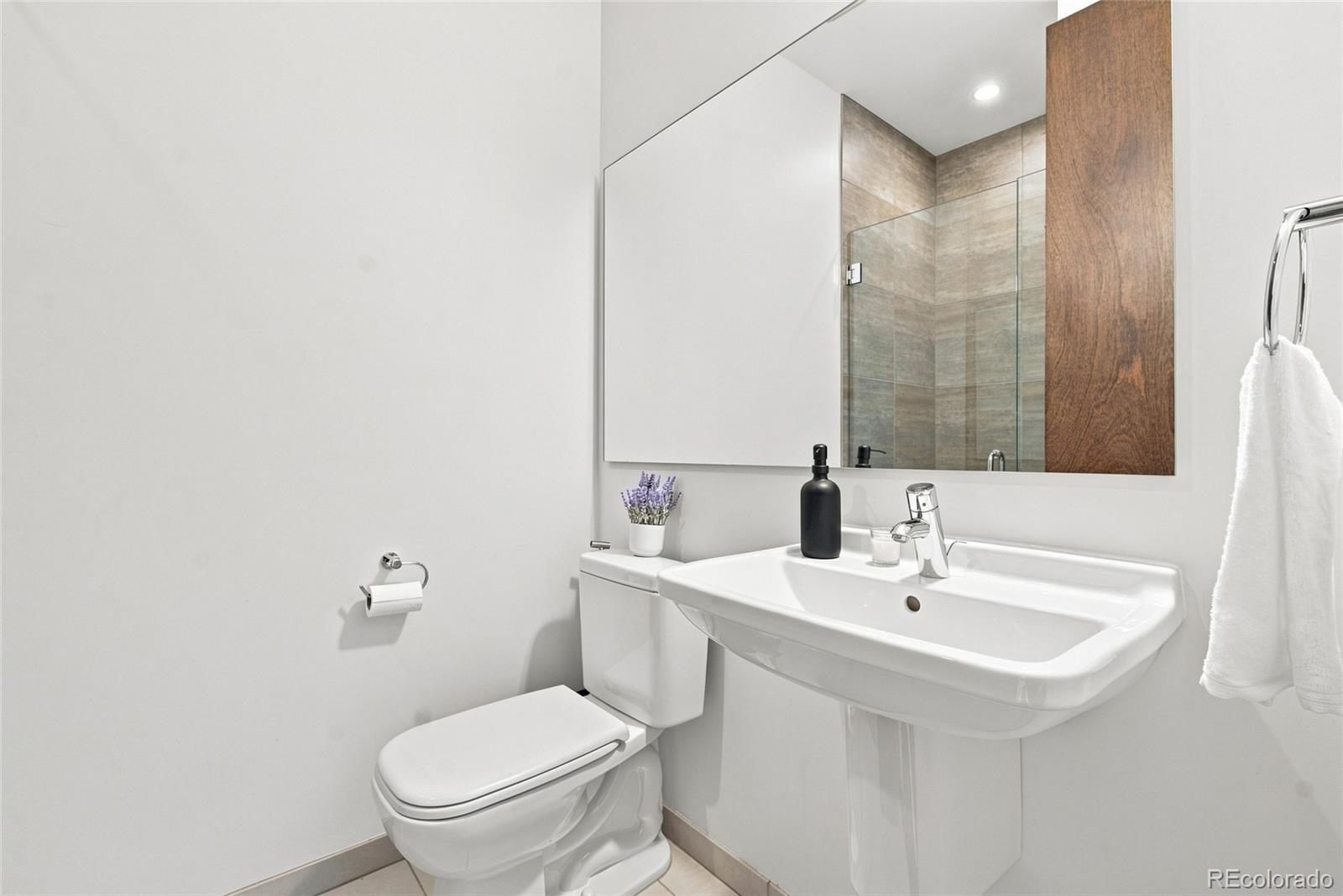 MLS Image #28 for 2202 n emerson street,denver, Colorado