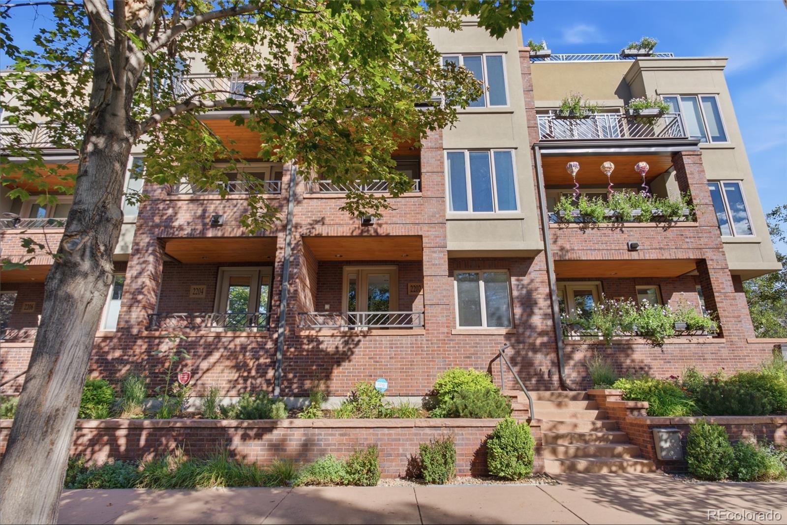 MLS Image #33 for 2202 n emerson street,denver, Colorado