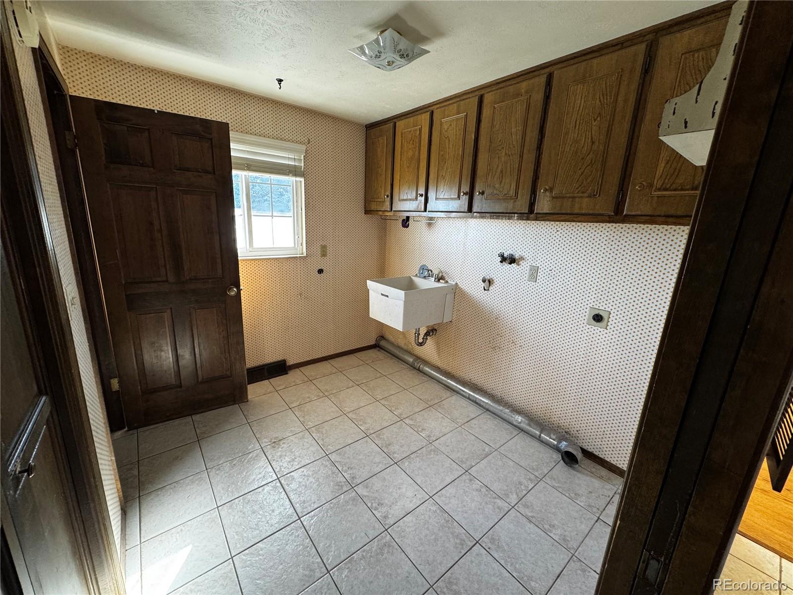 MLS Image #8 for 17259 w 57th place,golden, Colorado