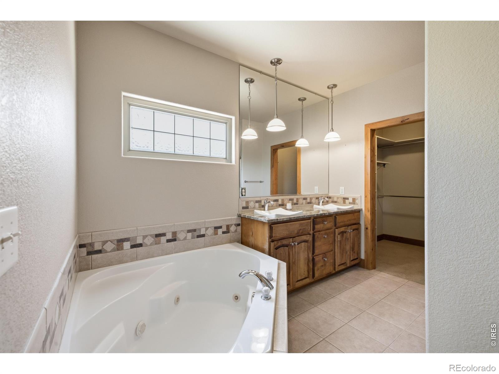 MLS Image #24 for 2010  ridgway court,loveland, Colorado