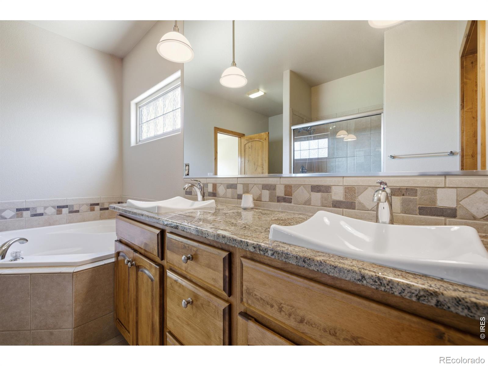 MLS Image #25 for 2010  ridgway court,loveland, Colorado