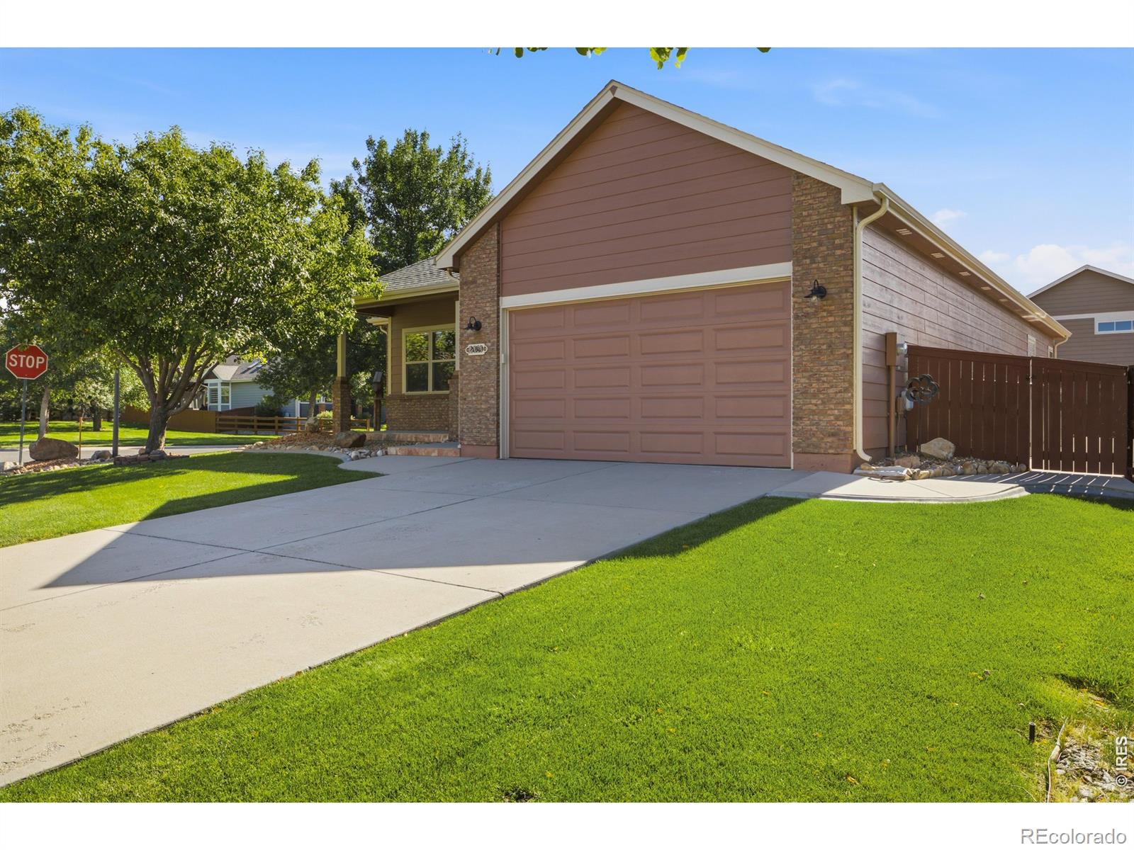 MLS Image #3 for 2010  ridgway court,loveland, Colorado