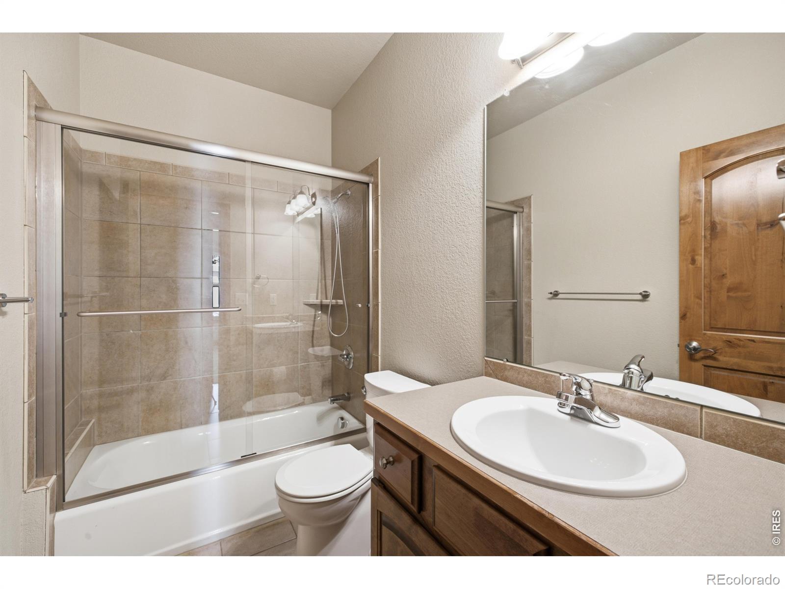MLS Image #32 for 2010  ridgway court,loveland, Colorado
