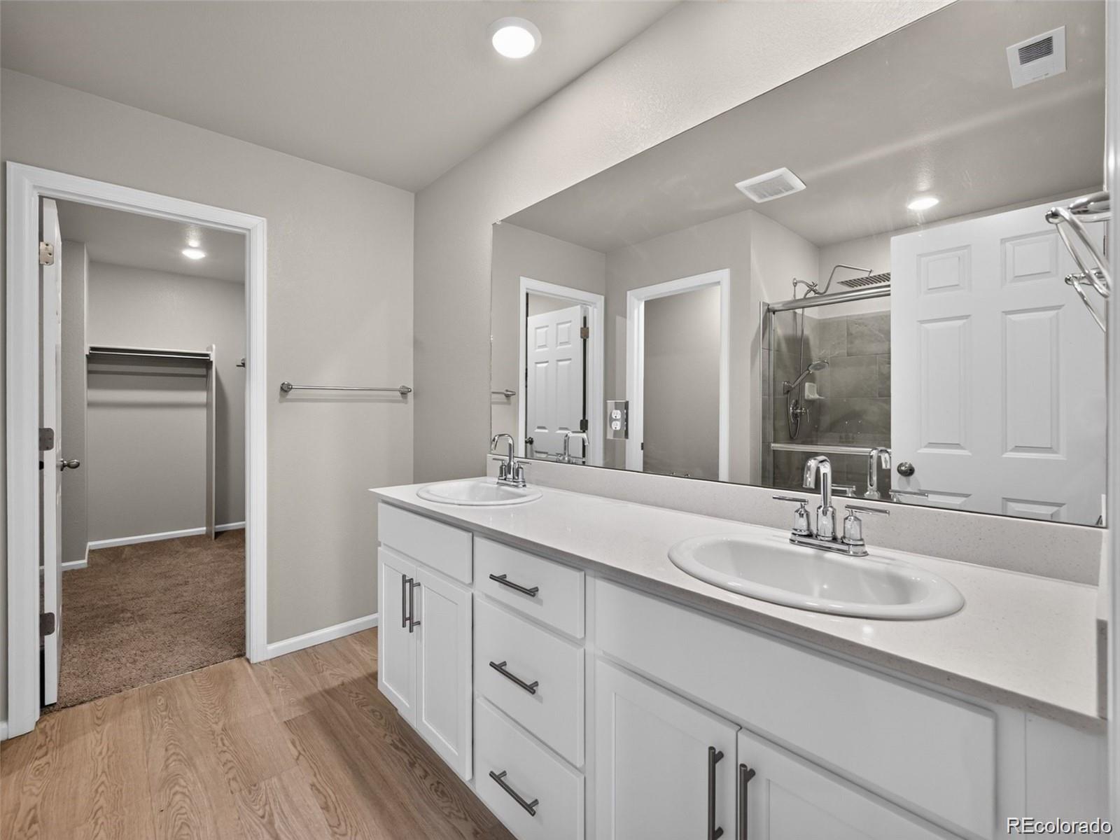 MLS Image #21 for 745 n tempe street,aurora, Colorado