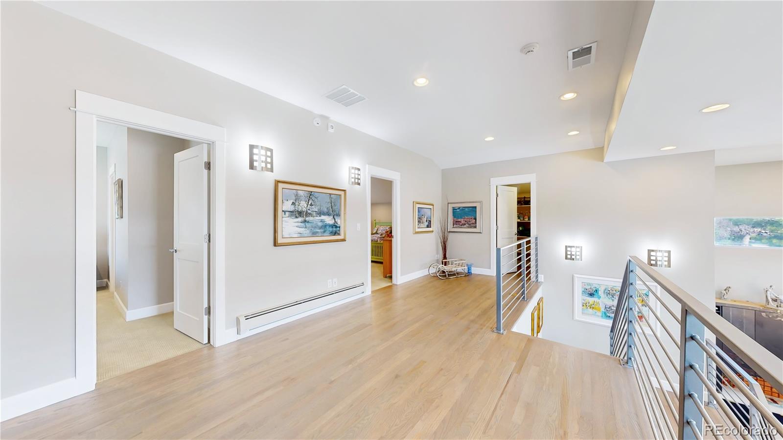 MLS Image #28 for 463  locust street,denver, Colorado