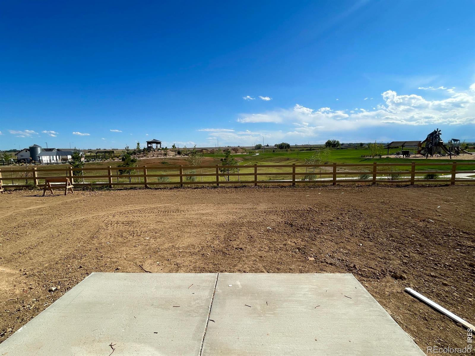 MLS Image #14 for 1974  sorghum way,johnstown, Colorado