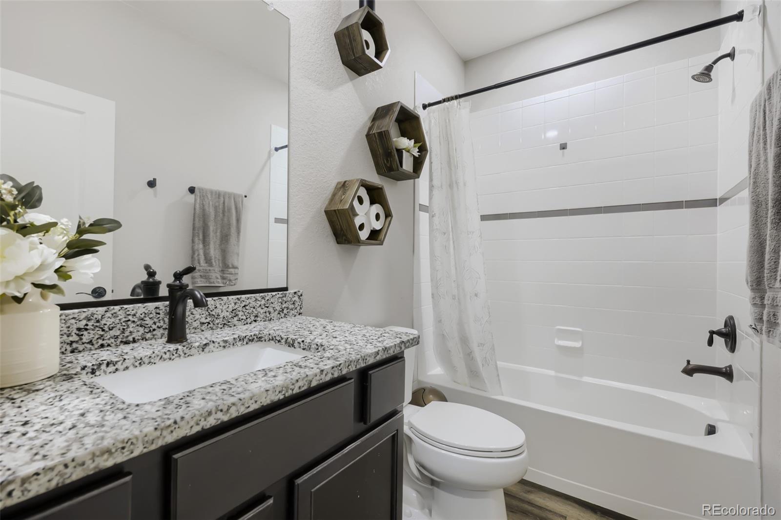 MLS Image #10 for 864  hearthstone avenue,brighton, Colorado