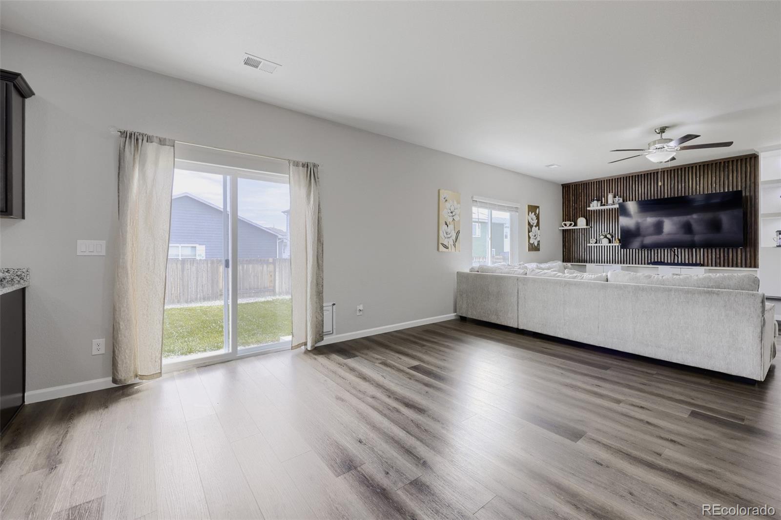 MLS Image #7 for 864  hearthstone avenue,brighton, Colorado