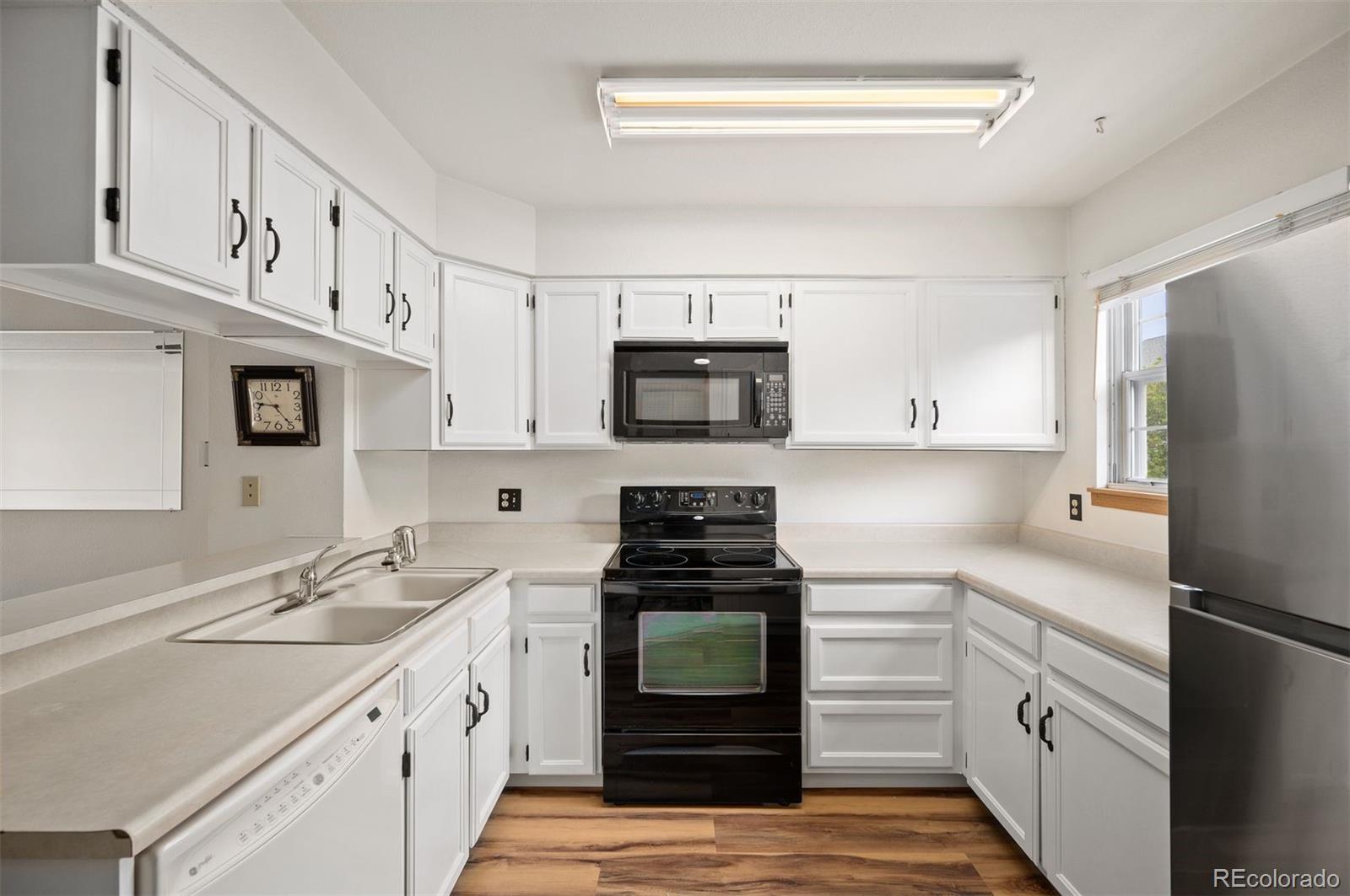 MLS Image #2 for 1699 s trenton street,denver, Colorado