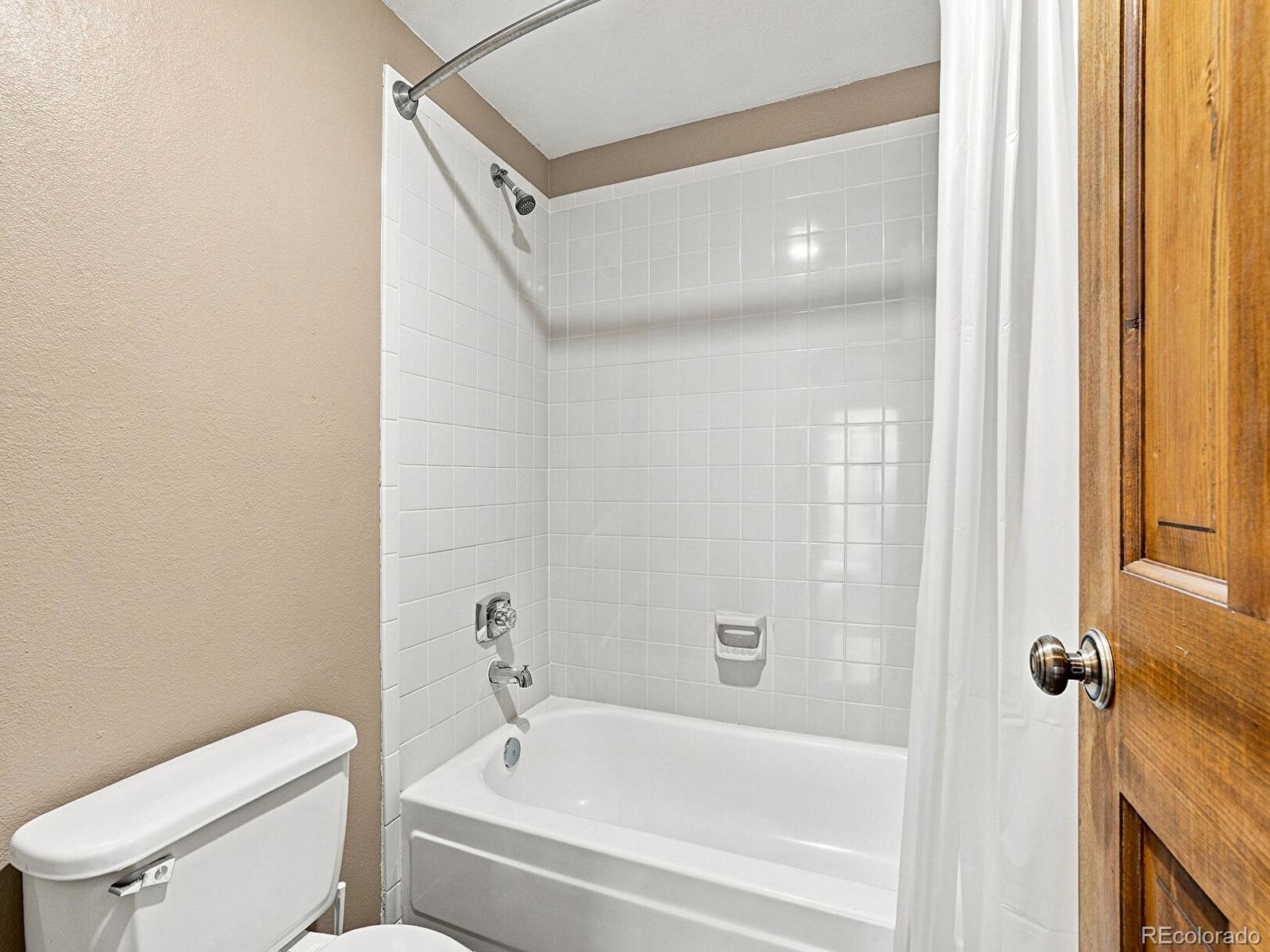 MLS Image #15 for 7712 s cove circle,centennial, Colorado