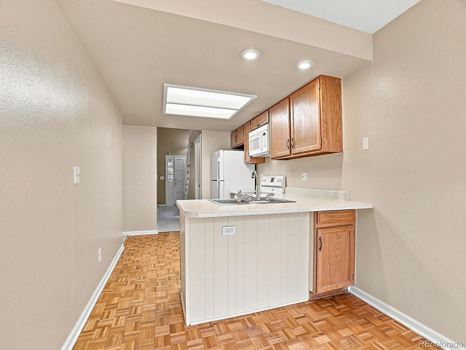 MLS Image #7 for 7712 s cove circle,centennial, Colorado