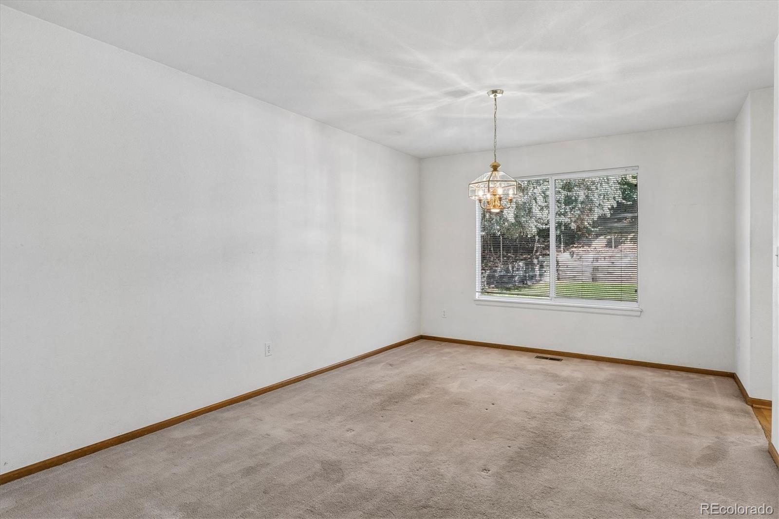 MLS Image #3 for 5781 s bahama circle,aurora, Colorado