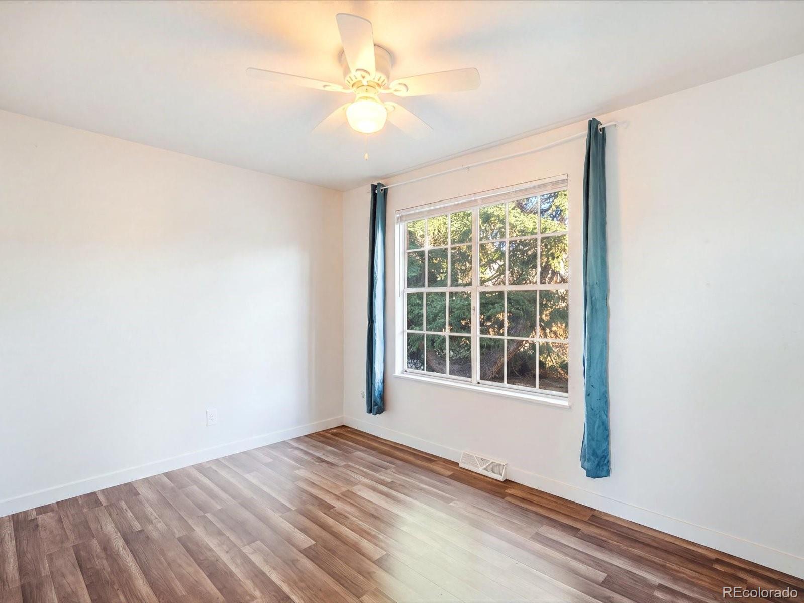 MLS Image #8 for 4363 s eagle circle,aurora, Colorado