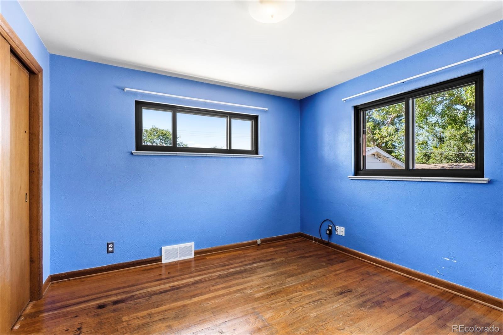 MLS Image #11 for 2309  oakland street,aurora, Colorado