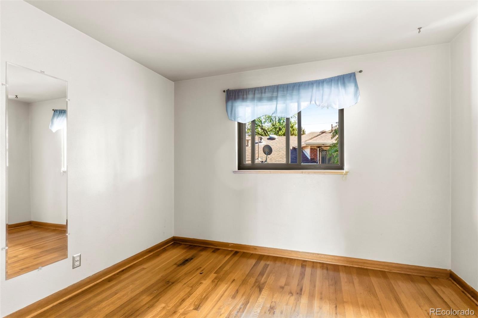 MLS Image #15 for 2309  oakland street,aurora, Colorado
