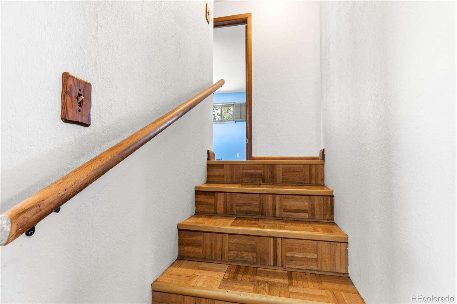 MLS Image #9 for 2309  oakland street,aurora, Colorado