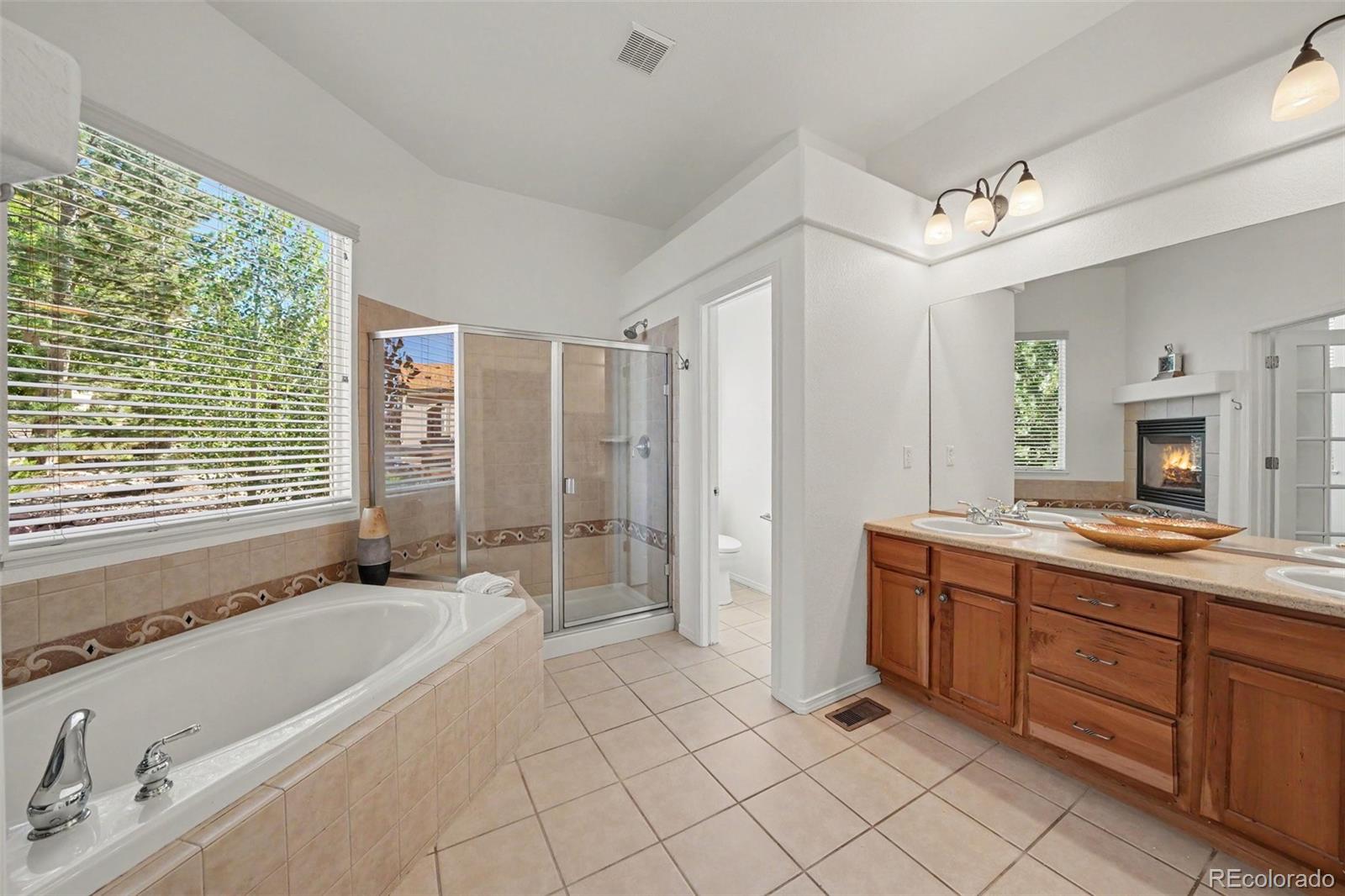 MLS Image #23 for 15843  bridle ridge drive,monument, Colorado