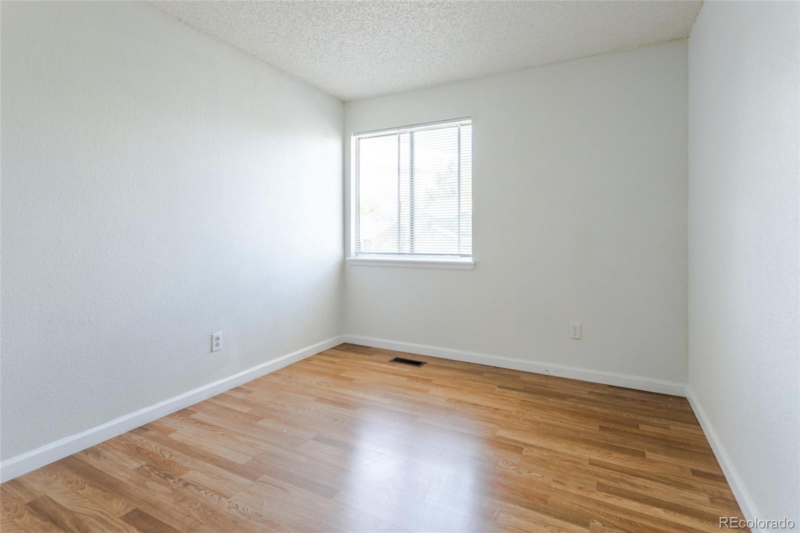 MLS Image #15 for 4984 s dunkirk way,centennial, Colorado