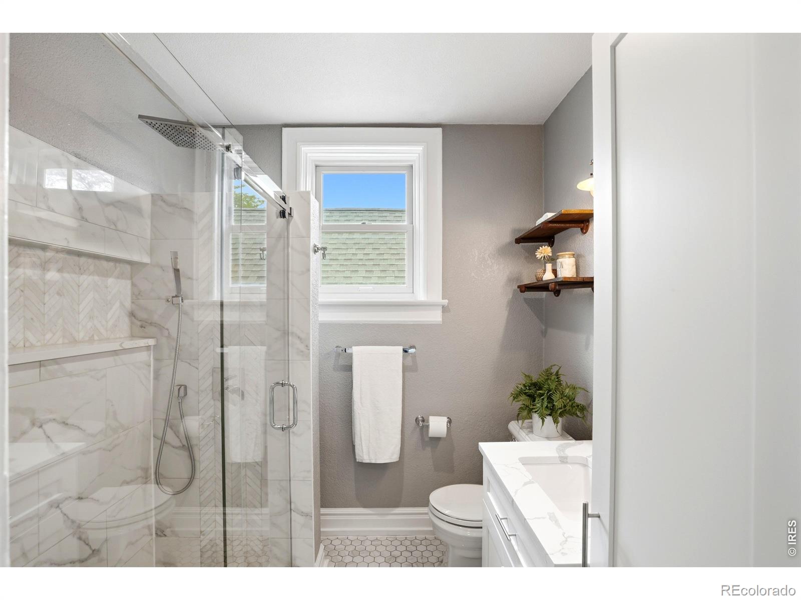 MLS Image #23 for 2444 n humboldt street,denver, Colorado