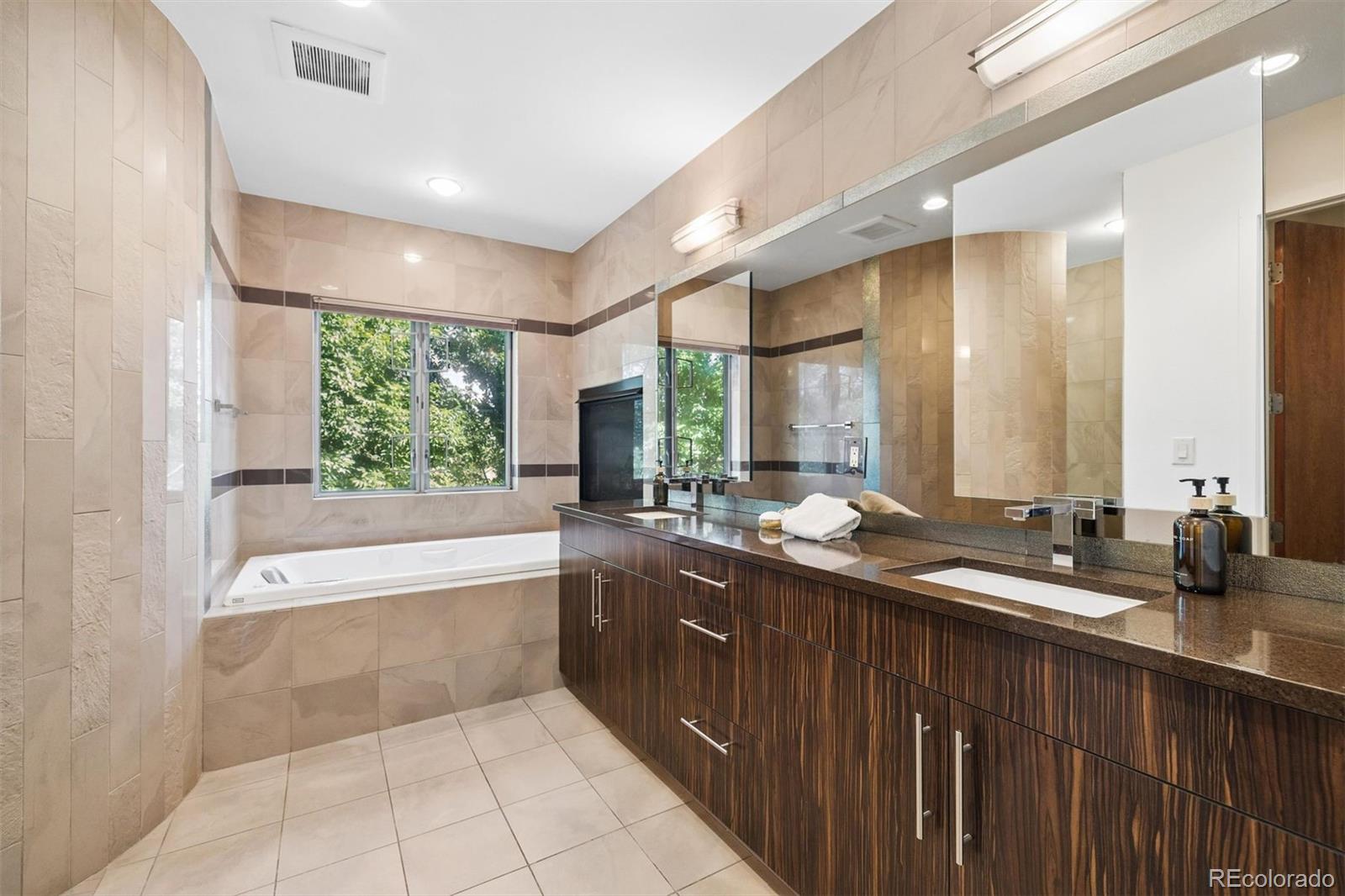 MLS Image #26 for 3116  newton street,denver, Colorado