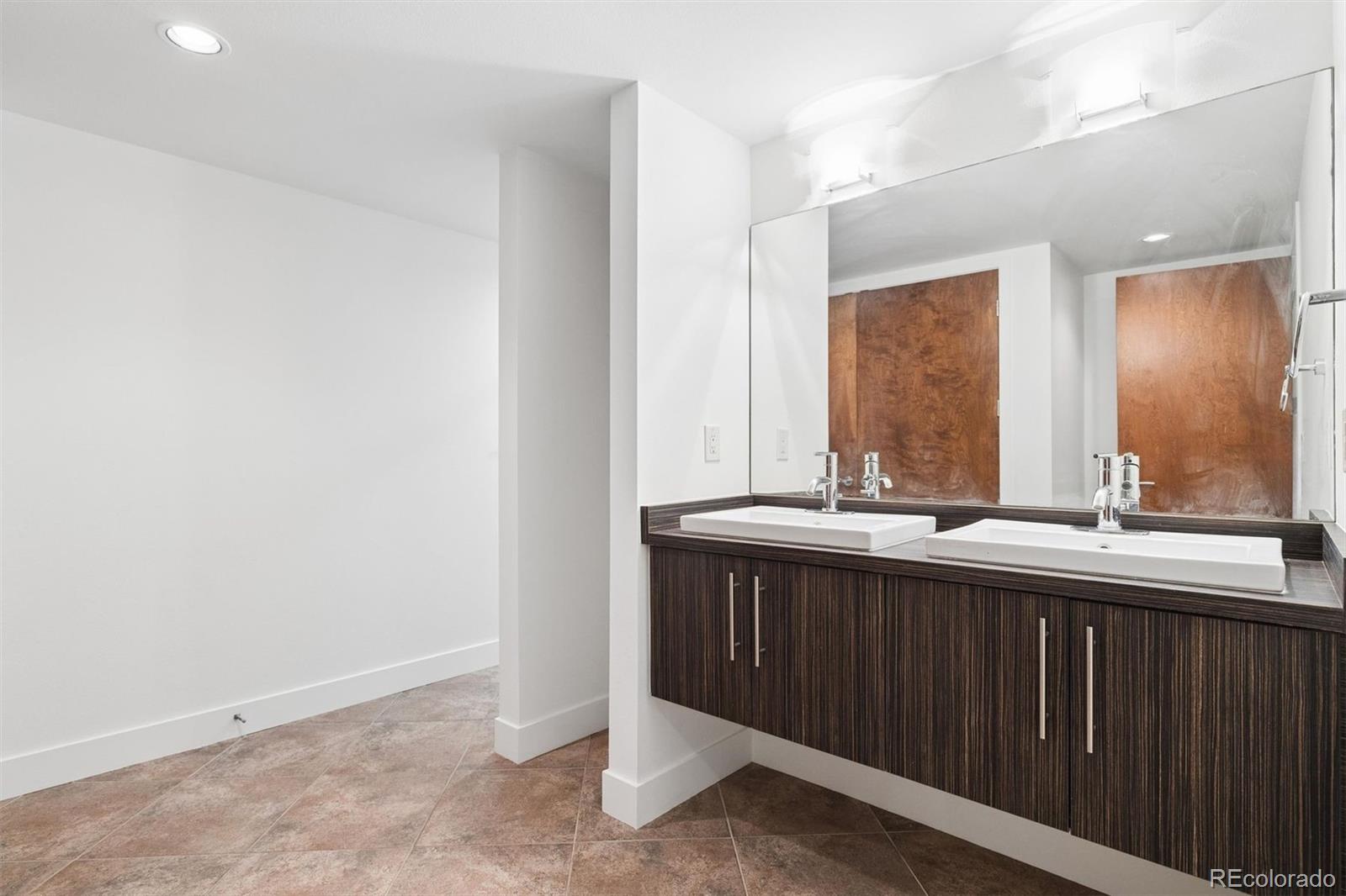 MLS Image #39 for 3116  newton street,denver, Colorado