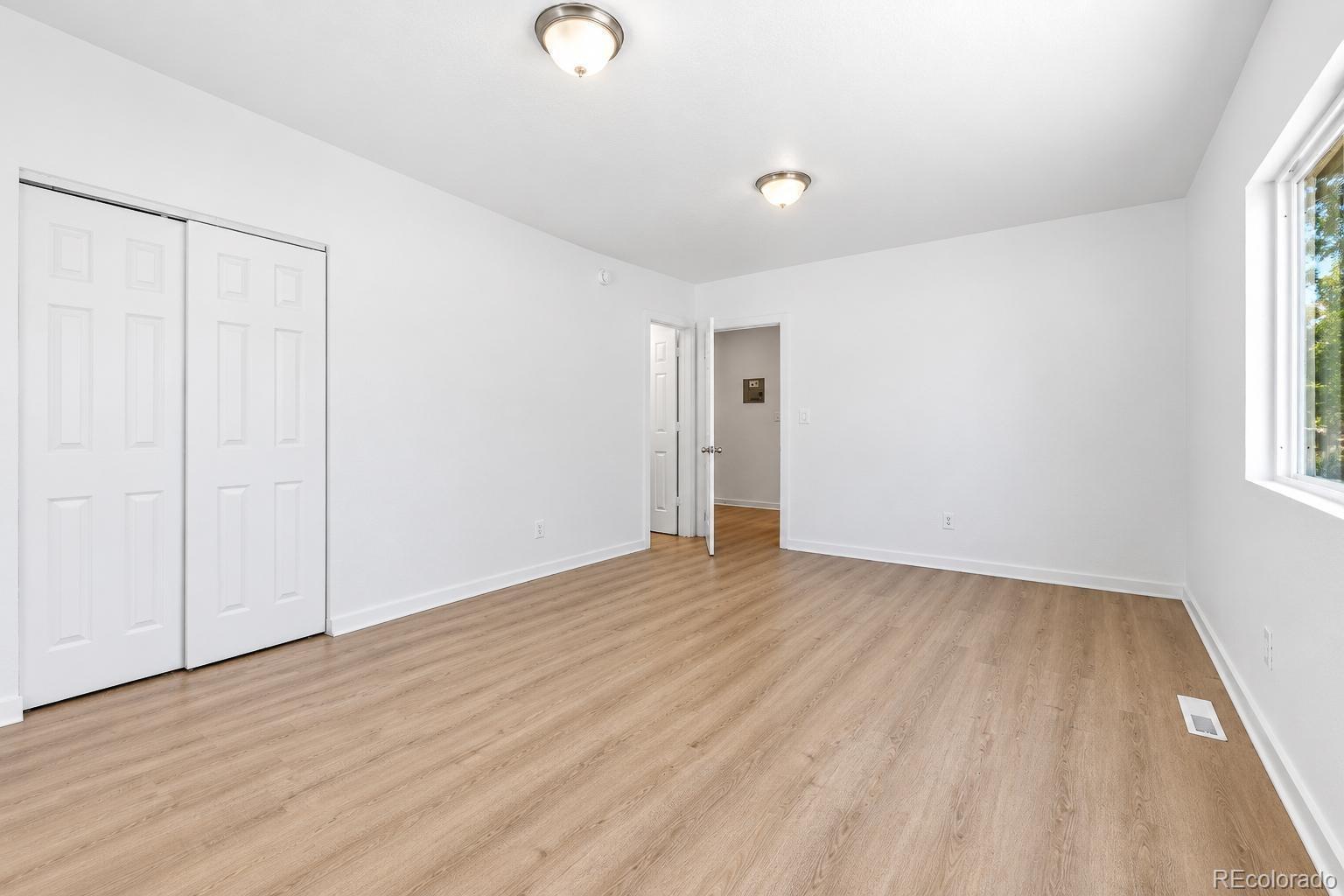 MLS Image #11 for 2631 s green court,denver, Colorado