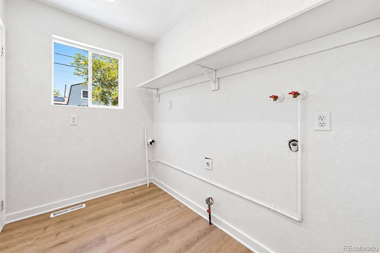 MLS Image #19 for 2631 s green court,denver, Colorado