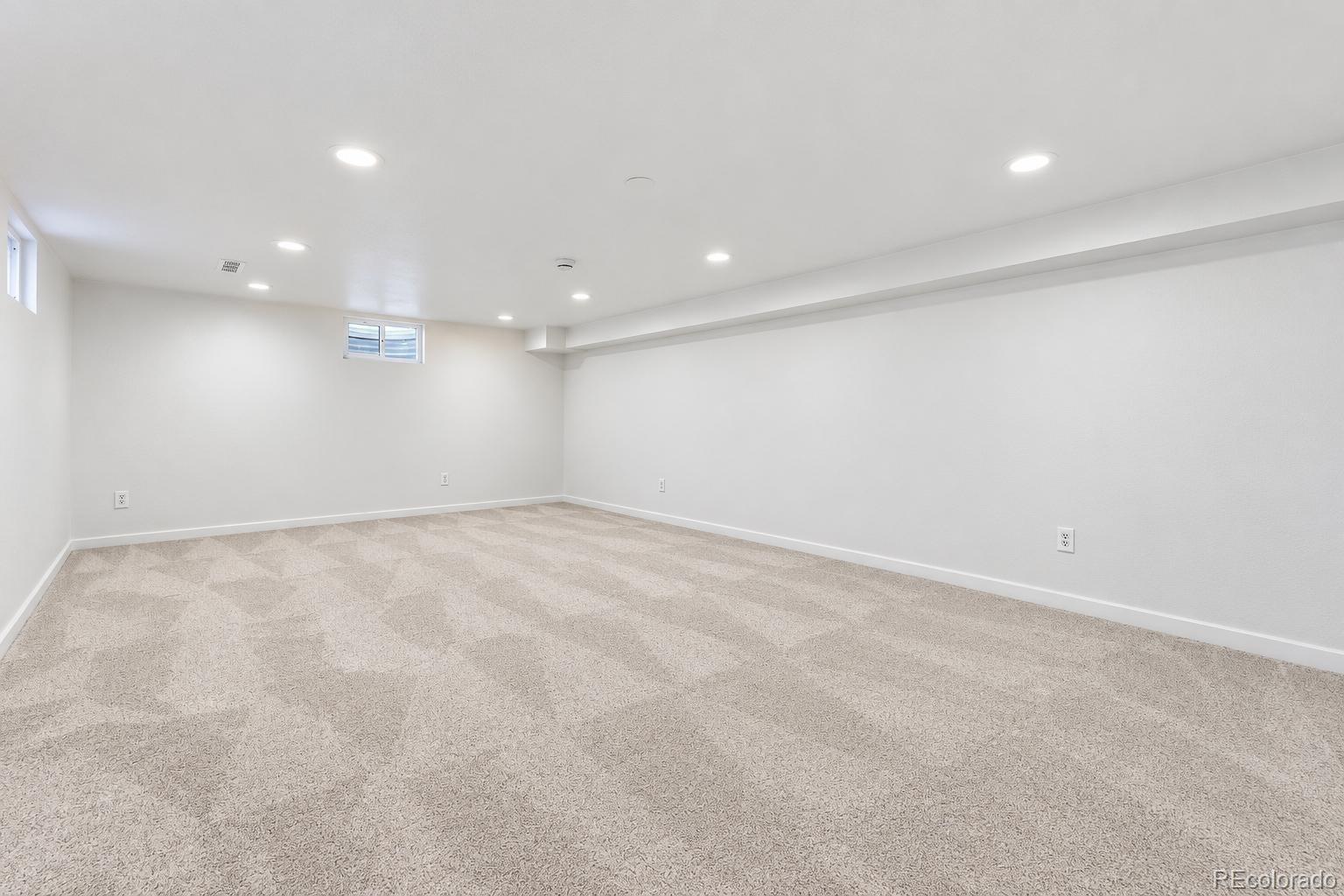 MLS Image #21 for 2631 s green court,denver, Colorado