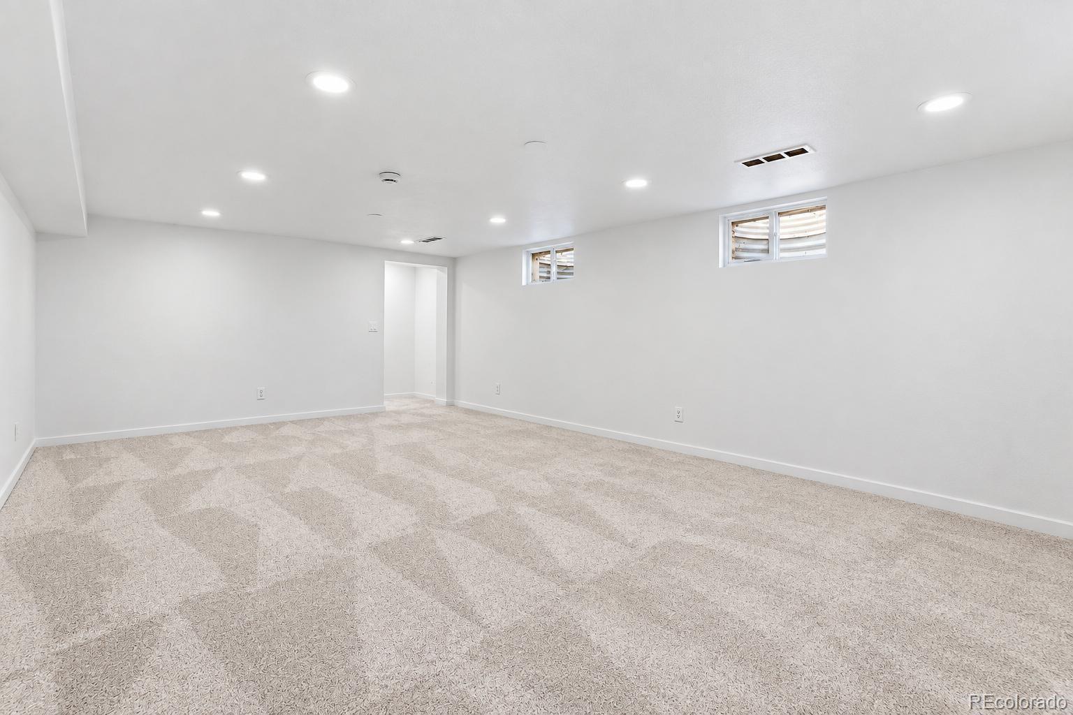MLS Image #22 for 2631 s green court,denver, Colorado