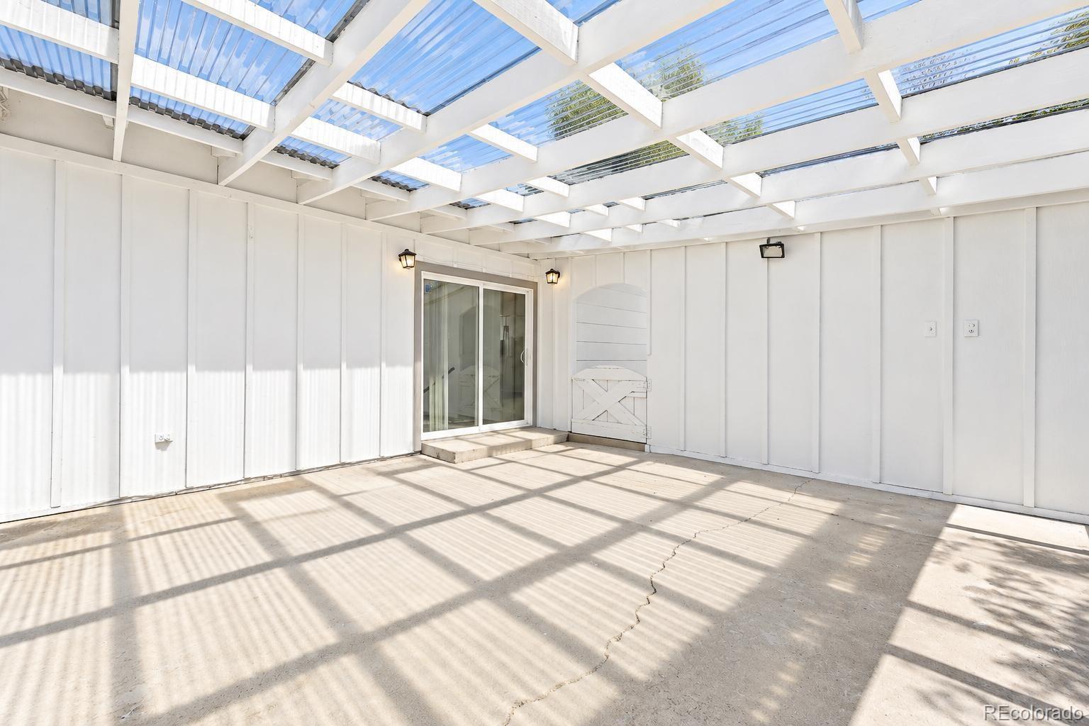 MLS Image #23 for 2631 s green court,denver, Colorado