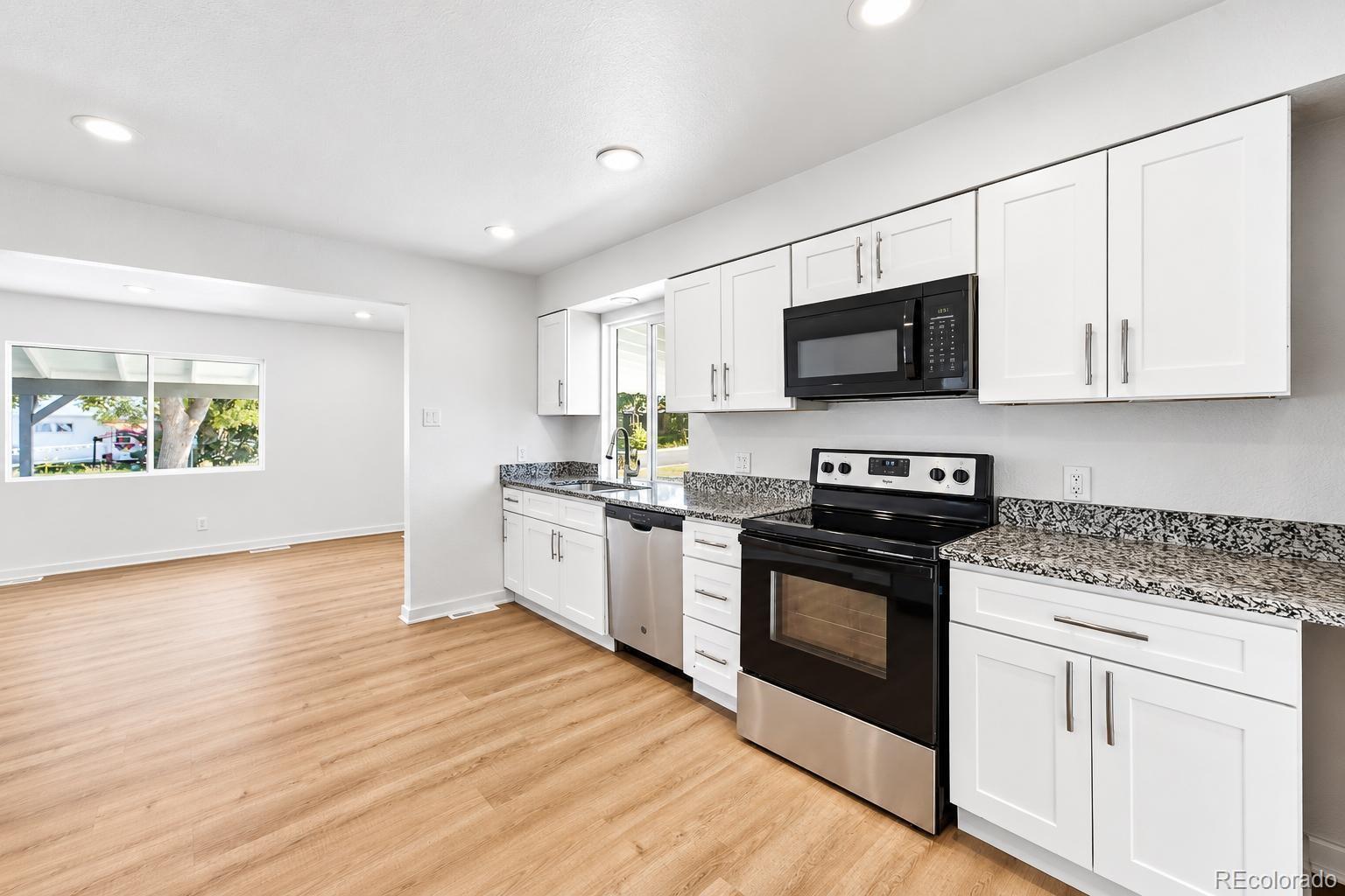 MLS Image #6 for 2631 s green court,denver, Colorado
