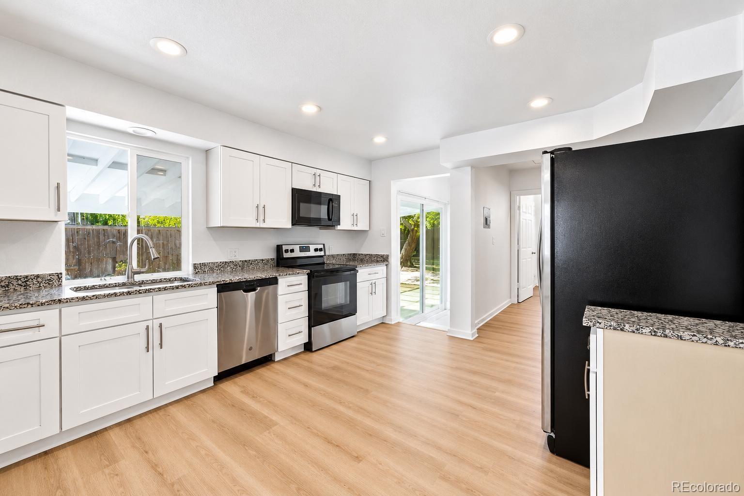 MLS Image #7 for 2631 s green court,denver, Colorado