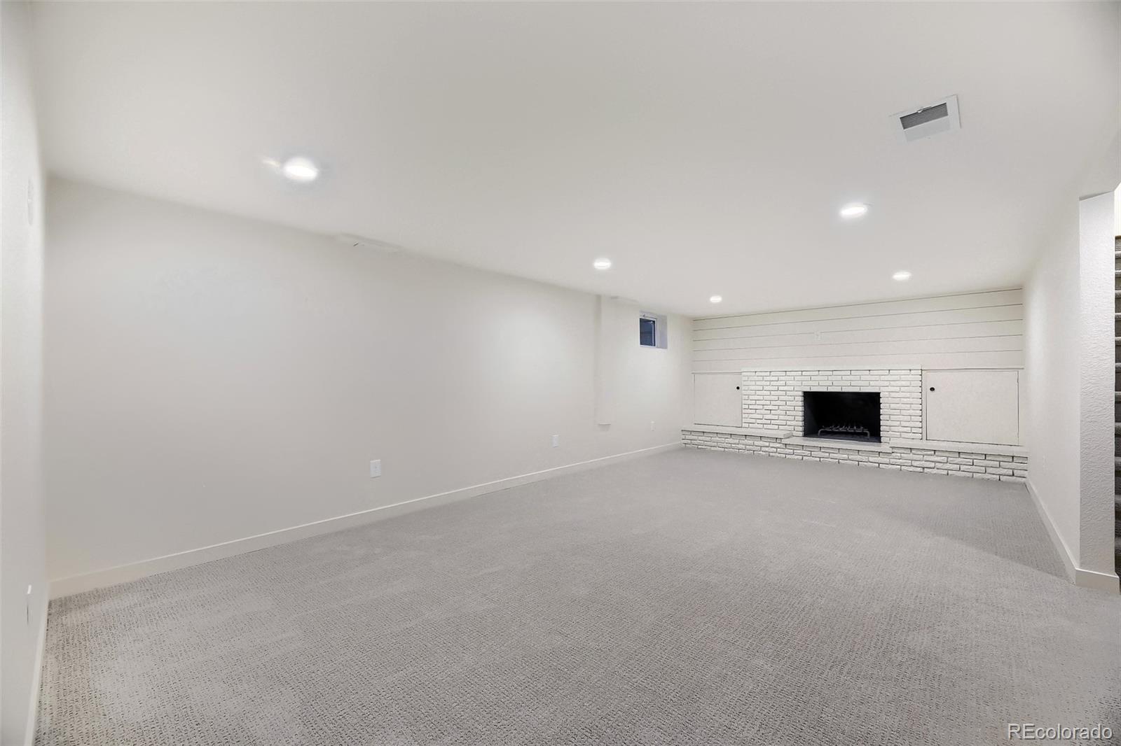 MLS Image #11 for 1951 s lowell boulevard,denver, Colorado
