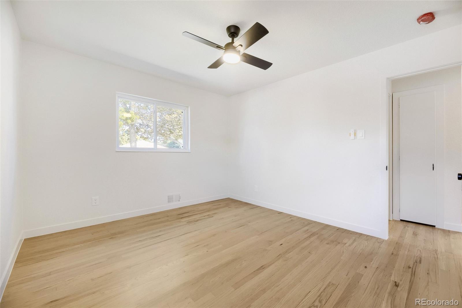 MLS Image #14 for 1951 s lowell boulevard,denver, Colorado