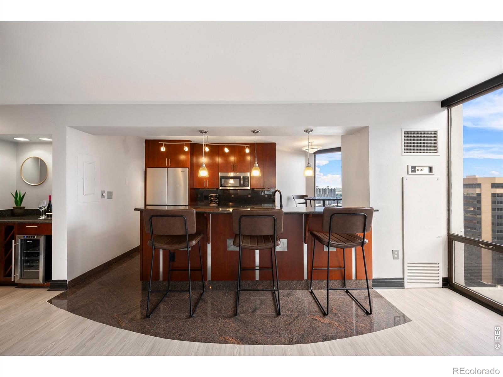 MLS Image #12 for 1625  larimer street,denver, Colorado