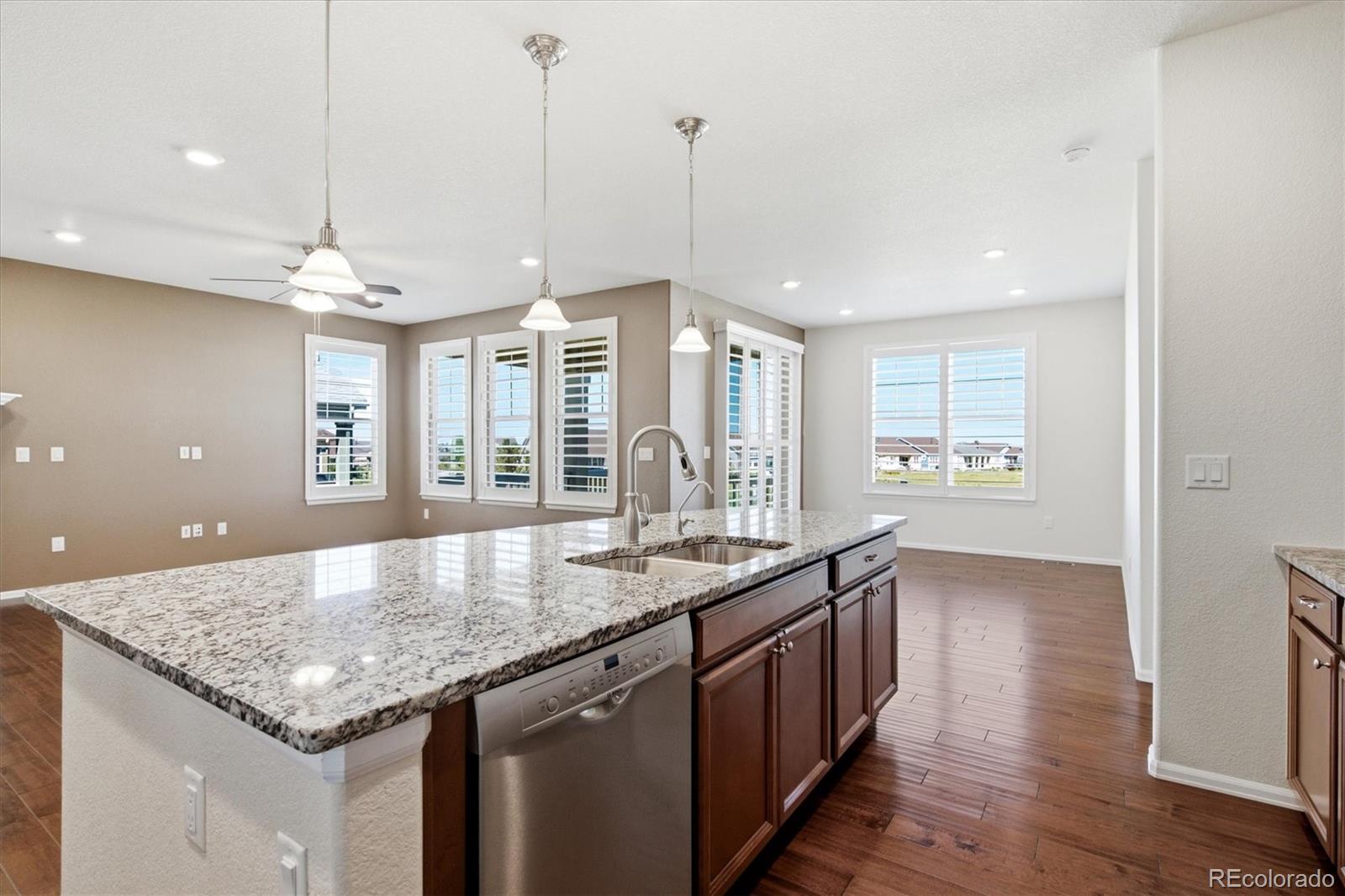 MLS Image #13 for 14818  syracuse way,thornton, Colorado