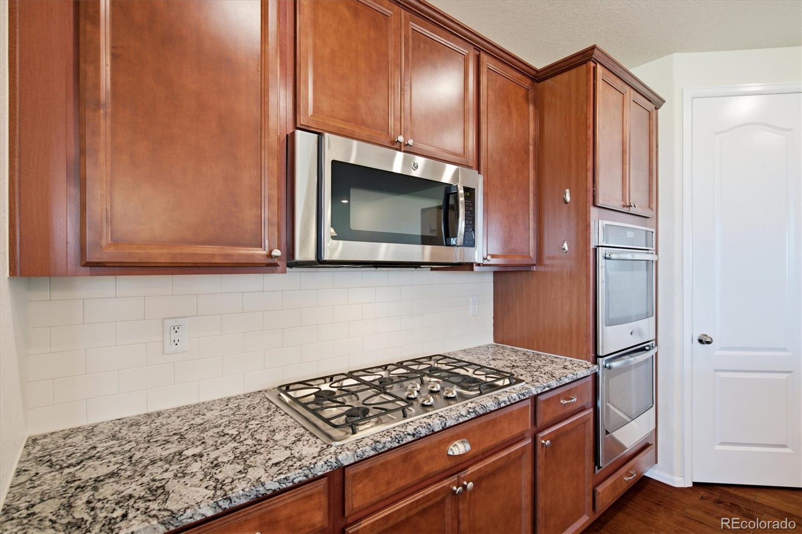 MLS Image #14 for 14818  syracuse way,thornton, Colorado