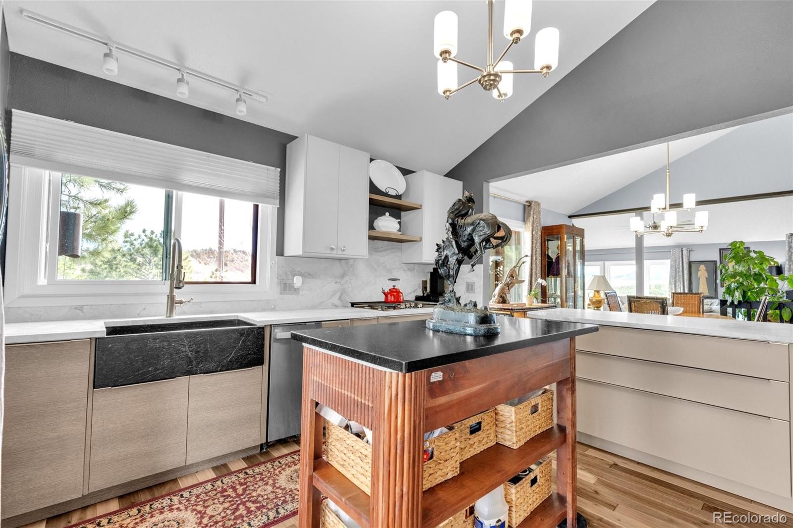 MLS Image #14 for 4500  sentinel rock ,larkspur, Colorado
