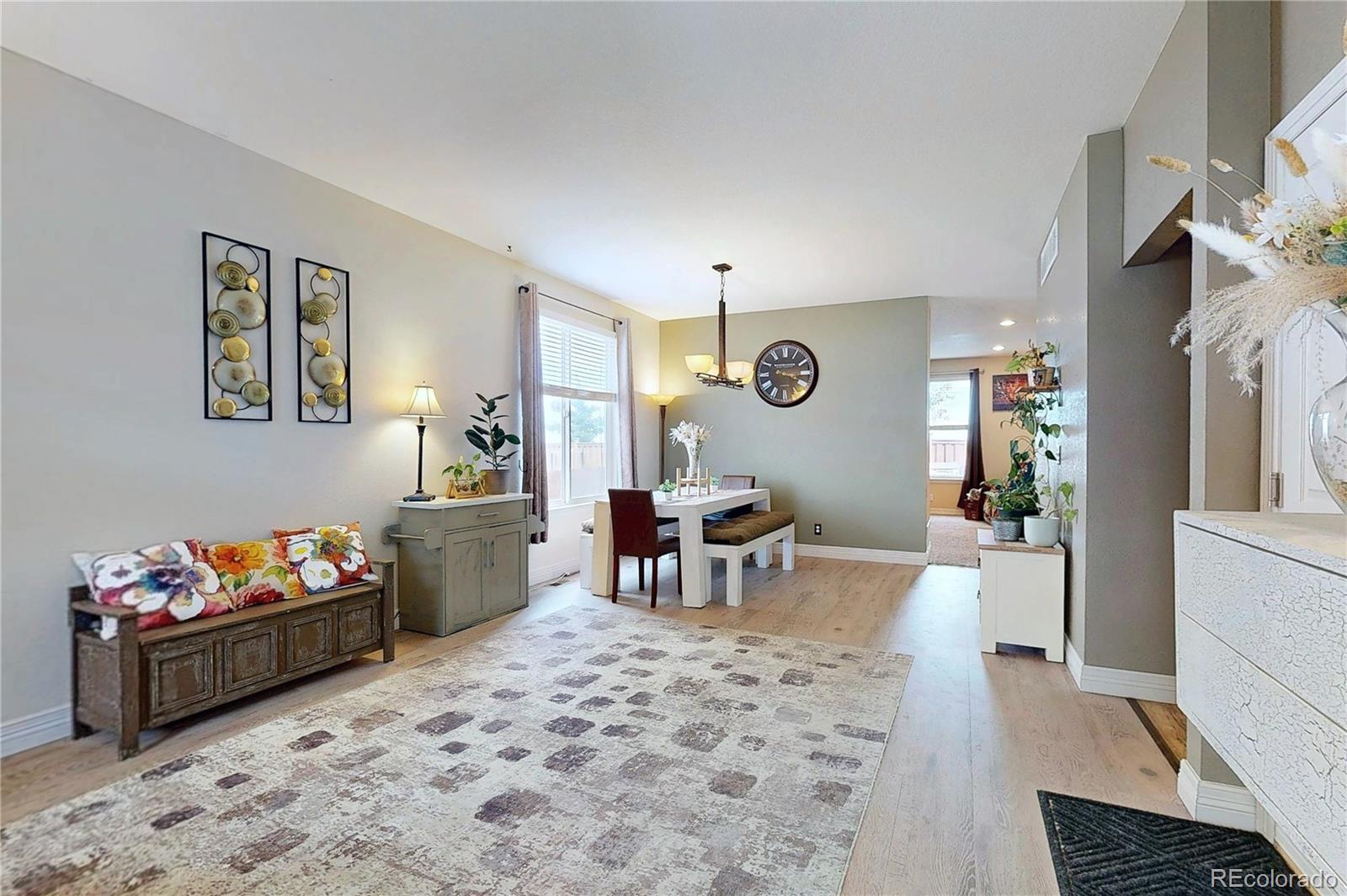 MLS Image #2 for 5548  lewiston court,denver, Colorado