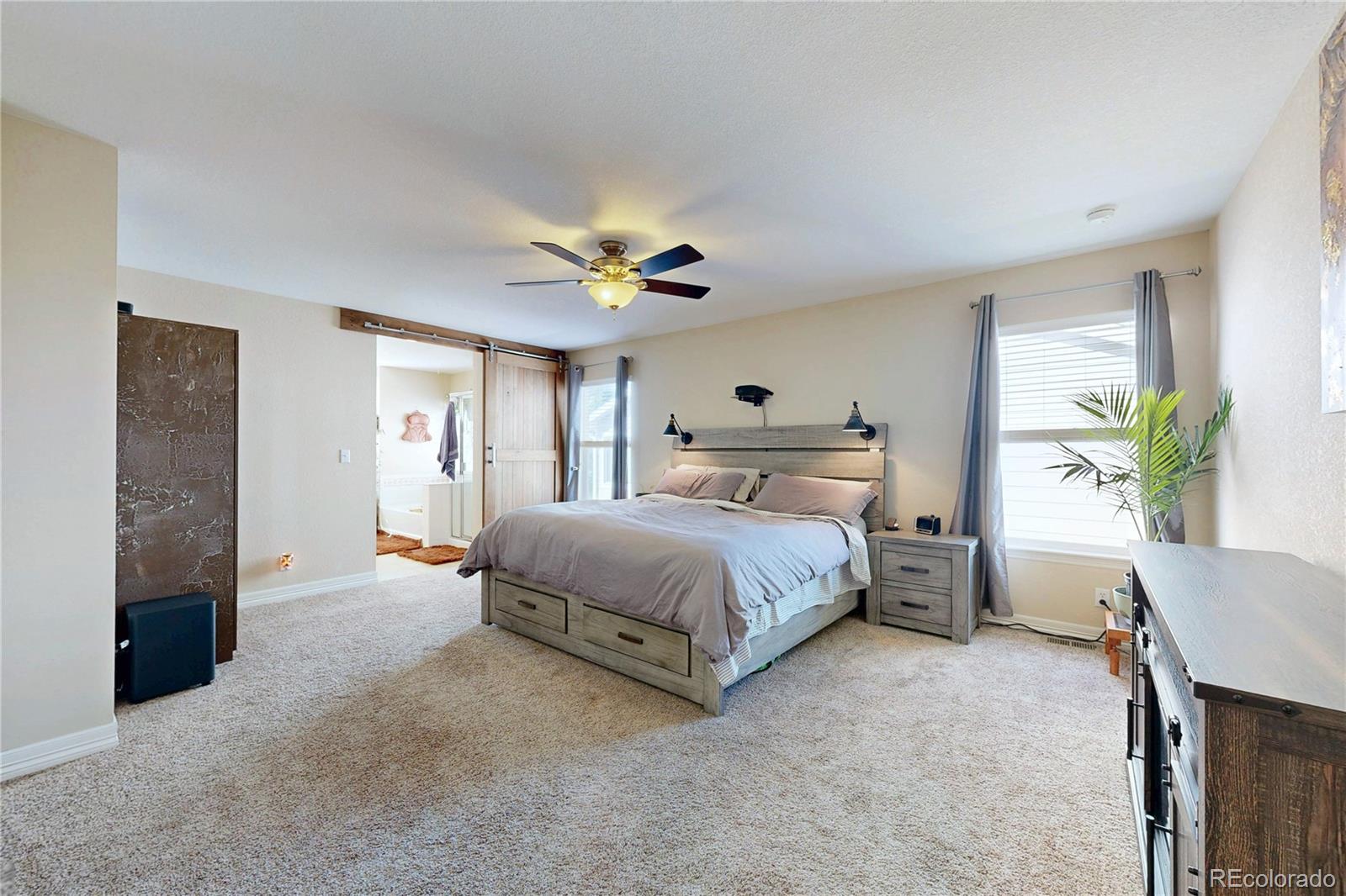 MLS Image #31 for 5548  lewiston court,denver, Colorado