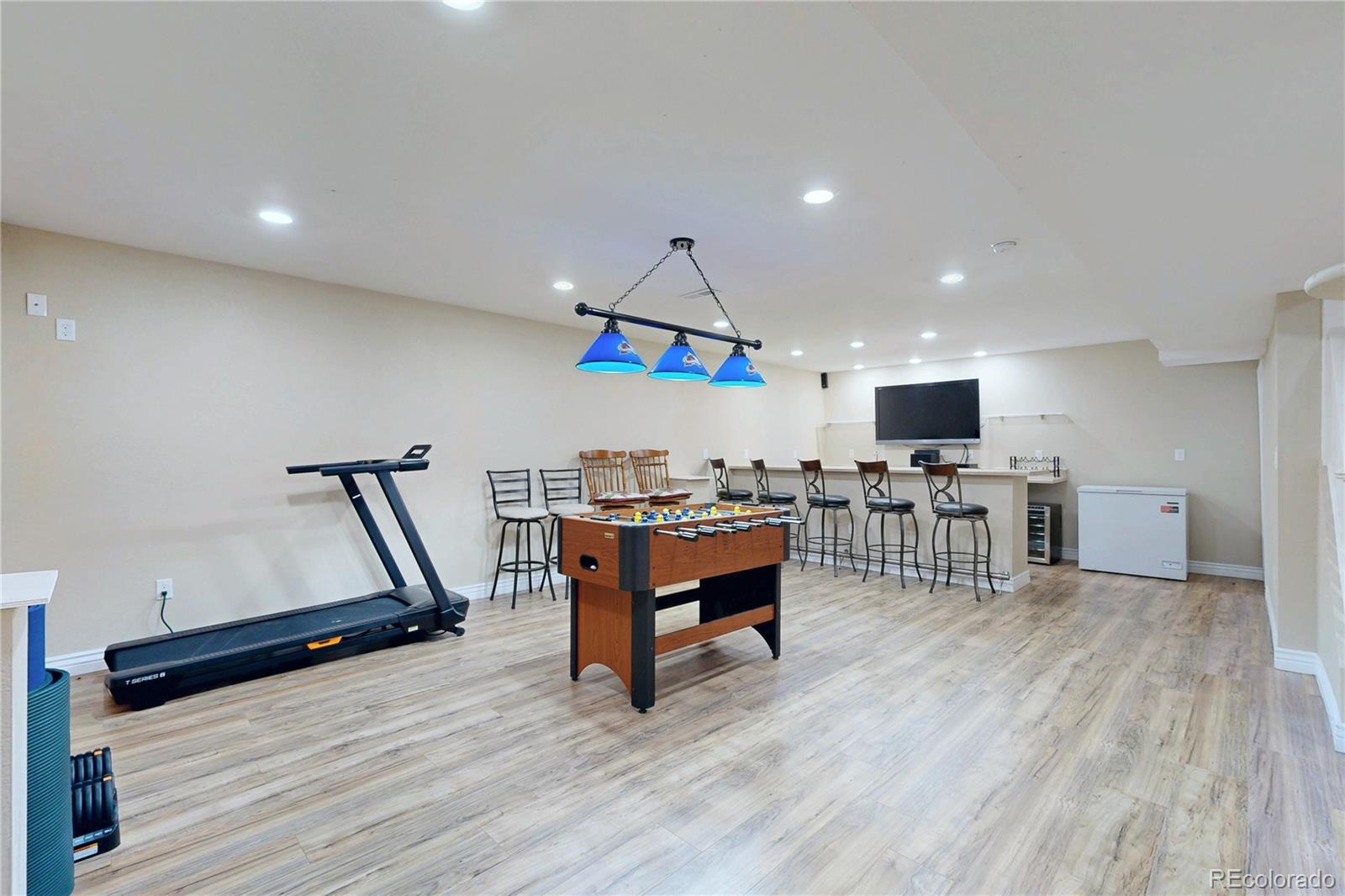 MLS Image #38 for 5548  lewiston court,denver, Colorado