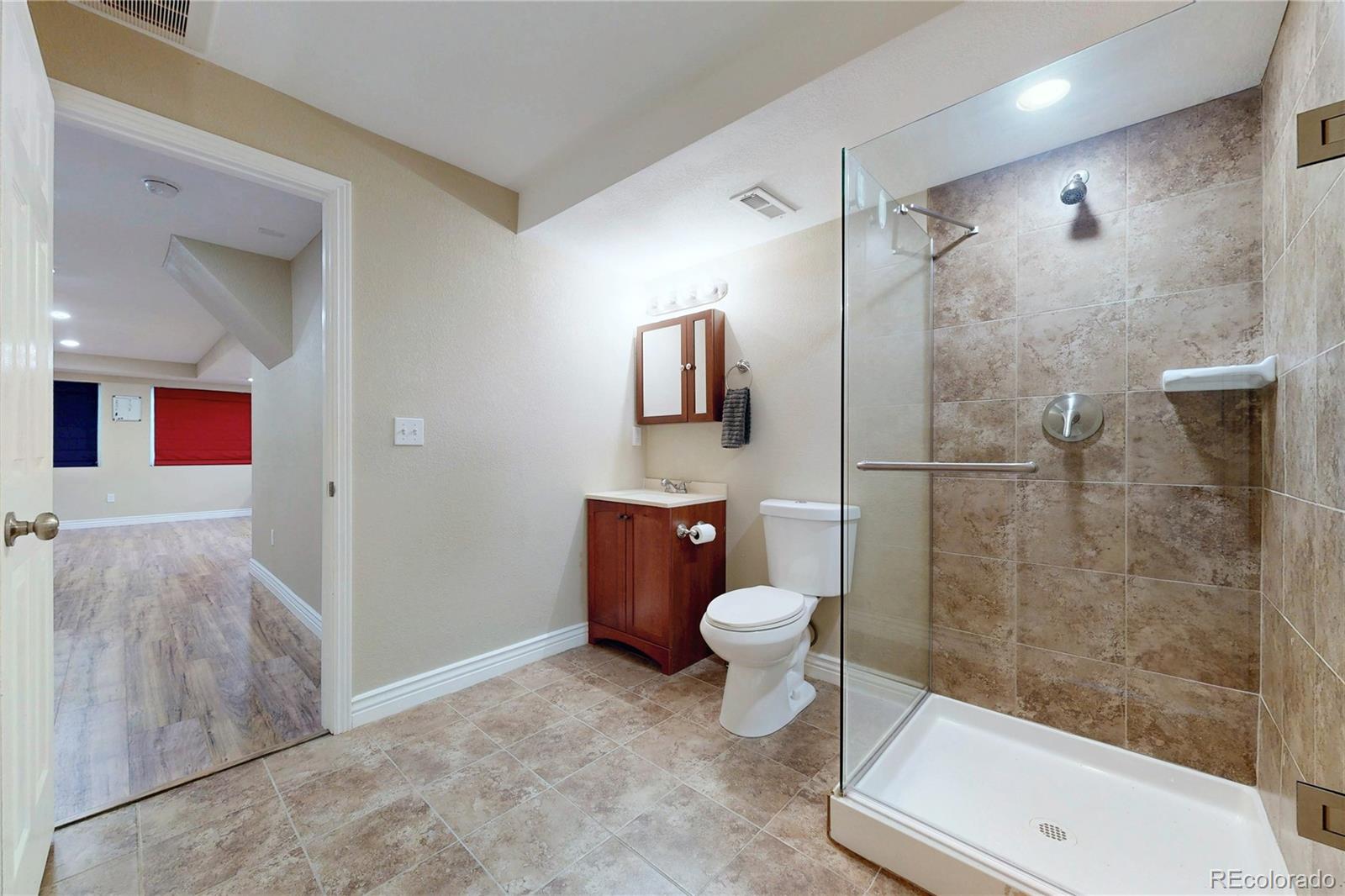 MLS Image #44 for 5548  lewiston court,denver, Colorado